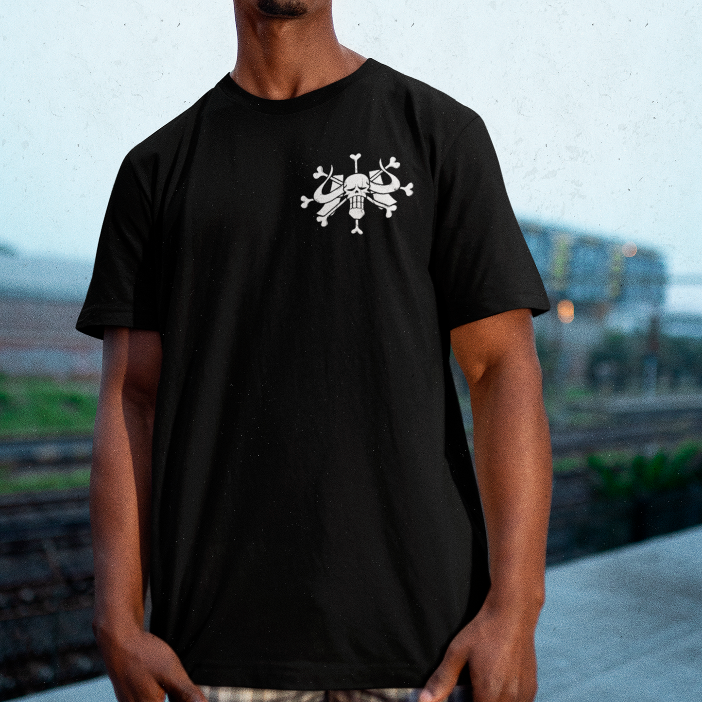 Polera Kaido of the Beasts Wanted Frente/Espalda