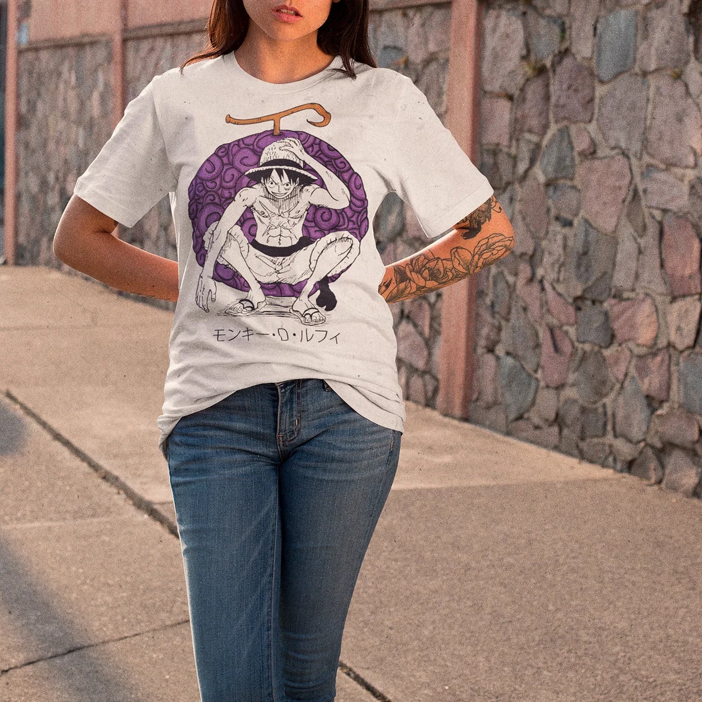 Polera Monkey D. Luffy & Gomu Gomu No Mi