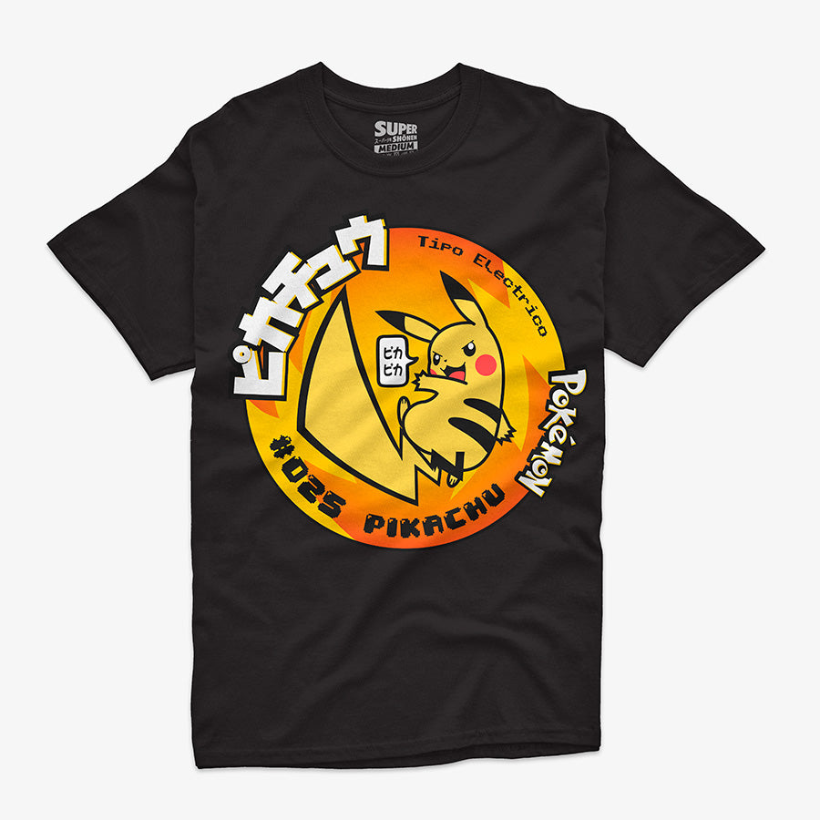 Polera negra Pikachu tipo eléctrico con diseño retro Super Shōnen
