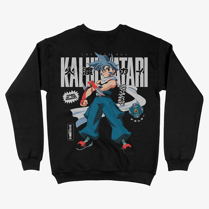 Poleron negro de cuello redondo de Beyblade. En la espalda, muestra una ilustracion grande del personaje Kai Hiwatari con su cabello azul y ropa de batalla, junto con su Beyblade Dranzer