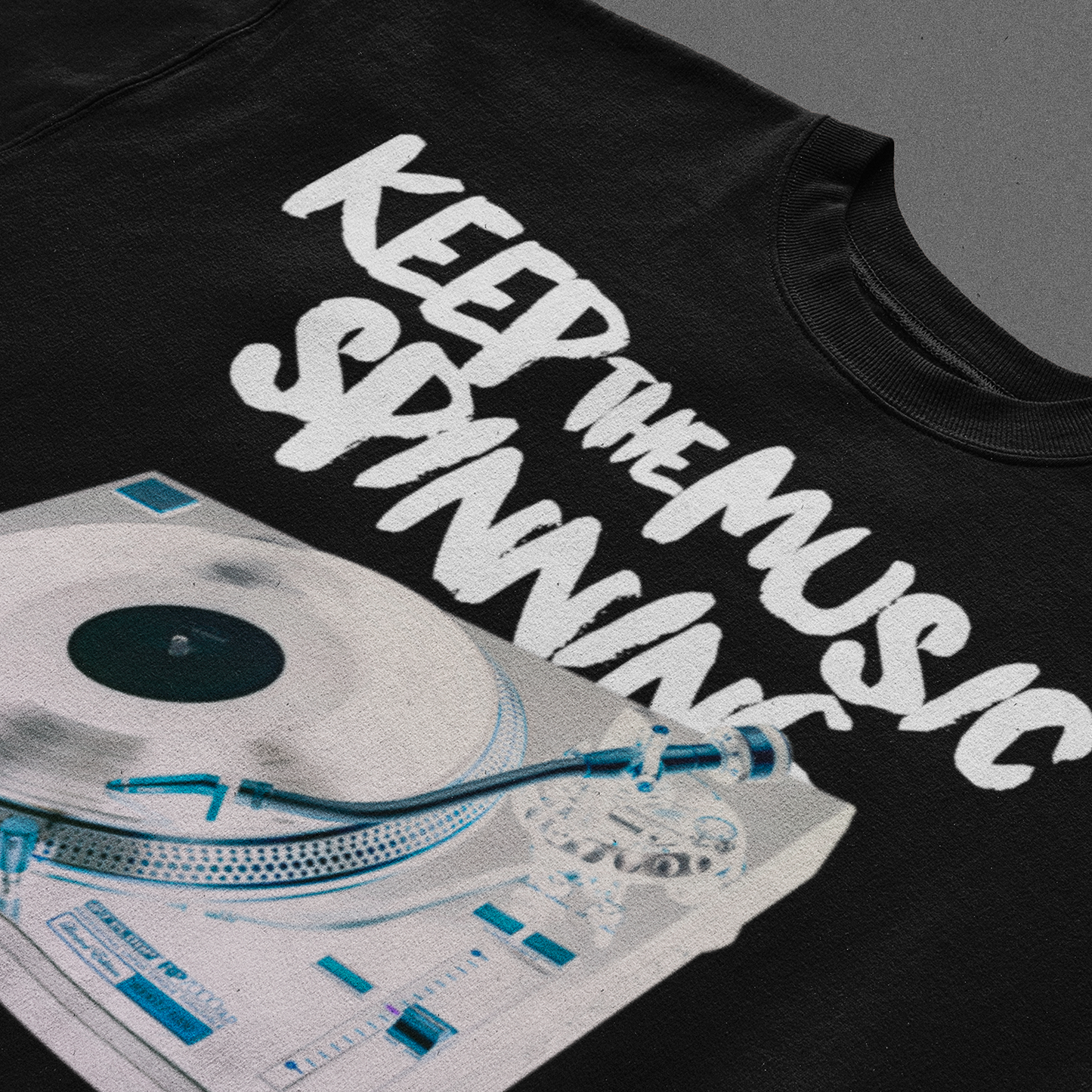 Polera Keep The Music Spinning