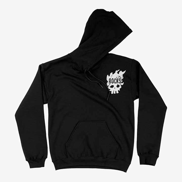 Hoodie Negro Rocks D Xebec con el Jolly Roger de los piratas de rocks impreso en dtg poleron con capucha ilustracion exclusiva de One Piece