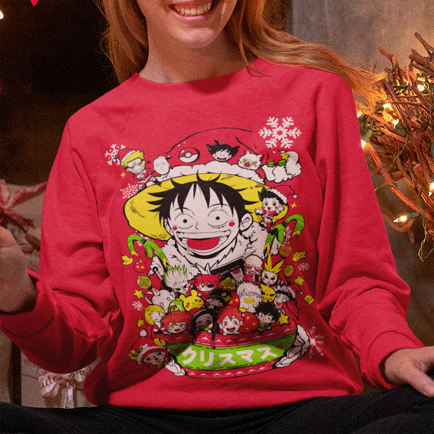Mujer Usando Poleron Rojo Navidad Shonen Jump Luffy Gon Naruto Goku