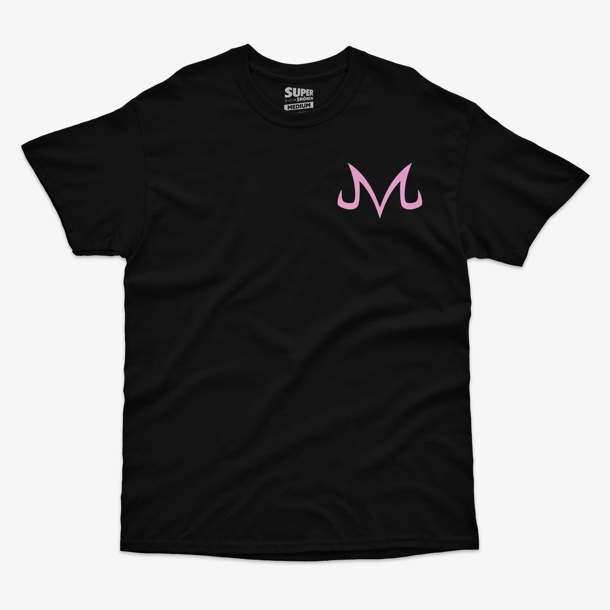 Polera negra con logo tamaño bolsillo de Majin buu en color rosado