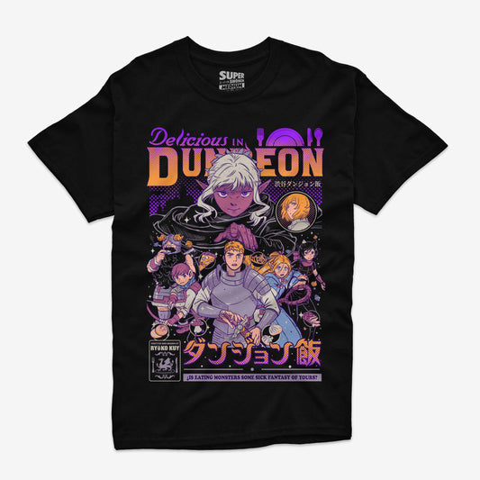 Polera negra de Dungeon Meshi con una ilustracion que muestra a Laios, Marcille y otros personajes rodeados de monstruos y utensilios de cocina