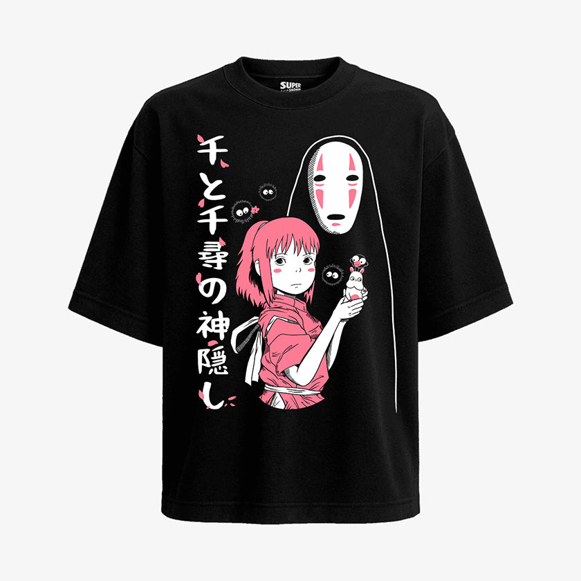 Polera negra oversize con diseno de chihiro y sin cara 