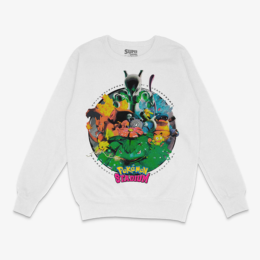 Polerón blanco de Pokémon Stadium. Diseño frontal circular con los personajes principales de la primera generación, como Mewtwo, Charizard, Blastoise y Venusaur, rodeados por el texto 'Pokémon Stadium' y caracteres japoneses.