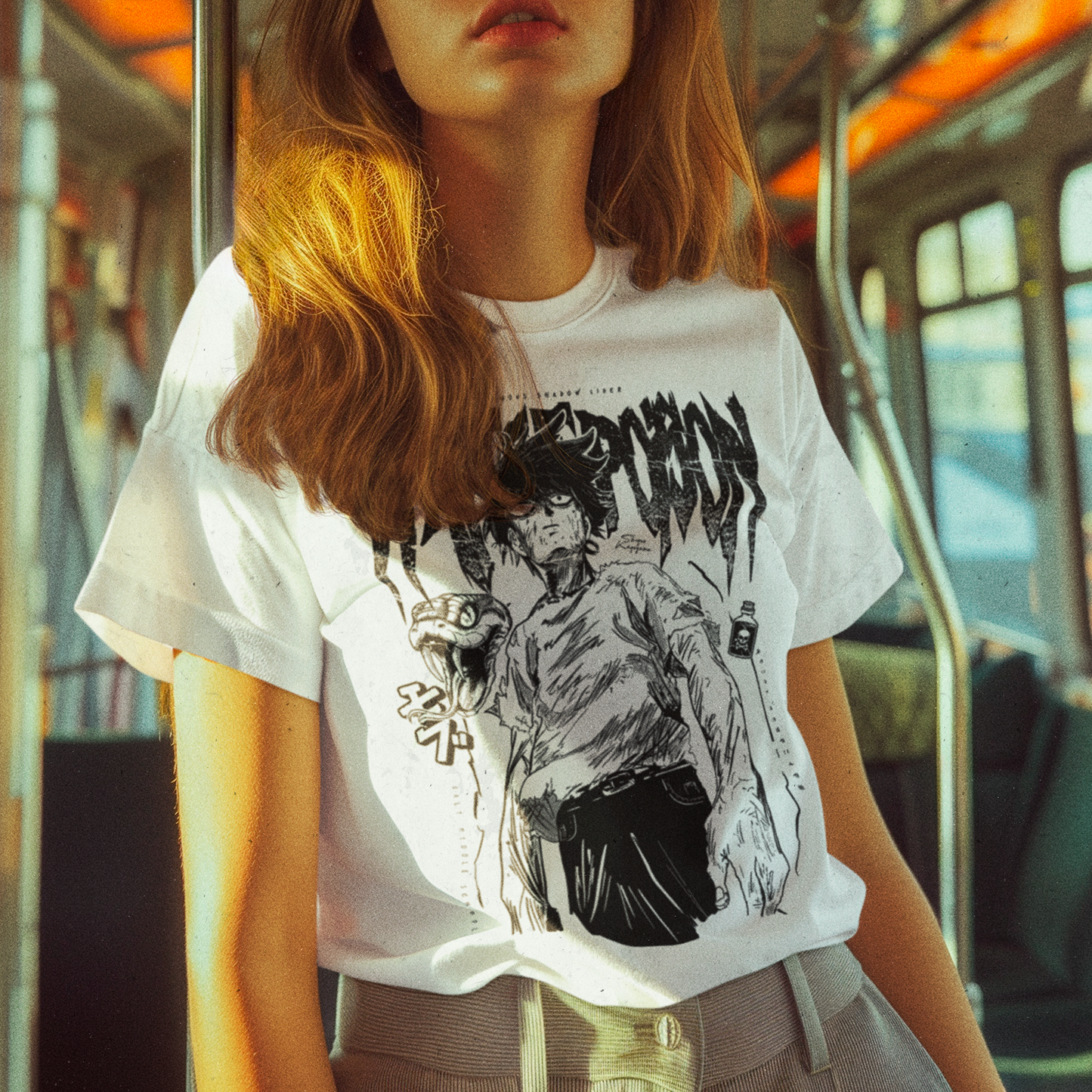 Polera White T Poison
